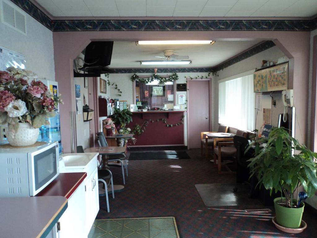 Knights Inn Ottawa Zewnętrze zdjęcie