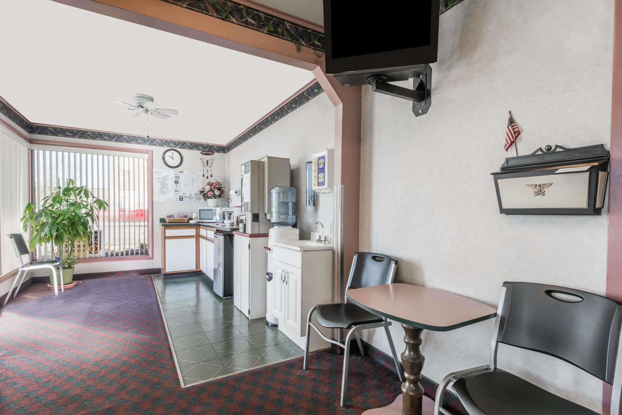 Knights Inn Ottawa Zewnętrze zdjęcie